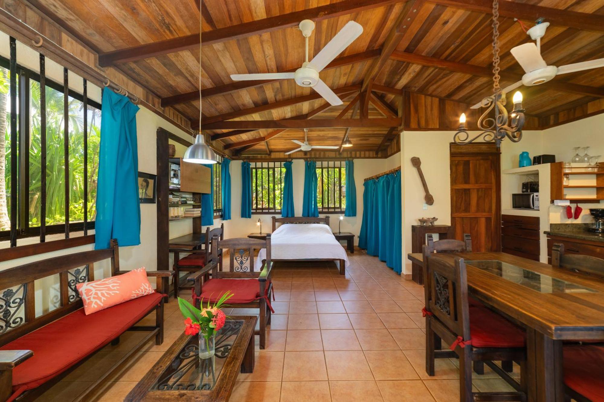 Casas Pelicano Playa Junquillal エクステリア 写真
